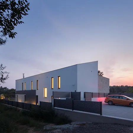 Villa Eden